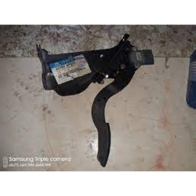 Pedal de aceleración Original Hyundai 32700-4F005